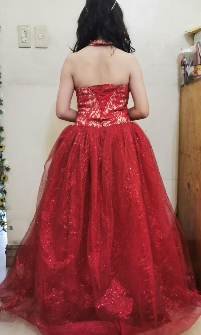 gown design red