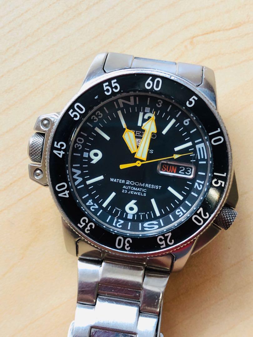 Land shark hotsell watch
