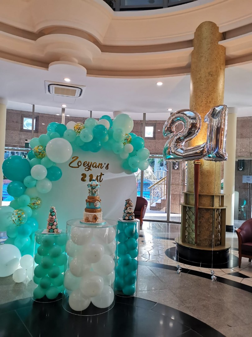 Tiffany Blue Deco Sure Love It Entertainment Events
