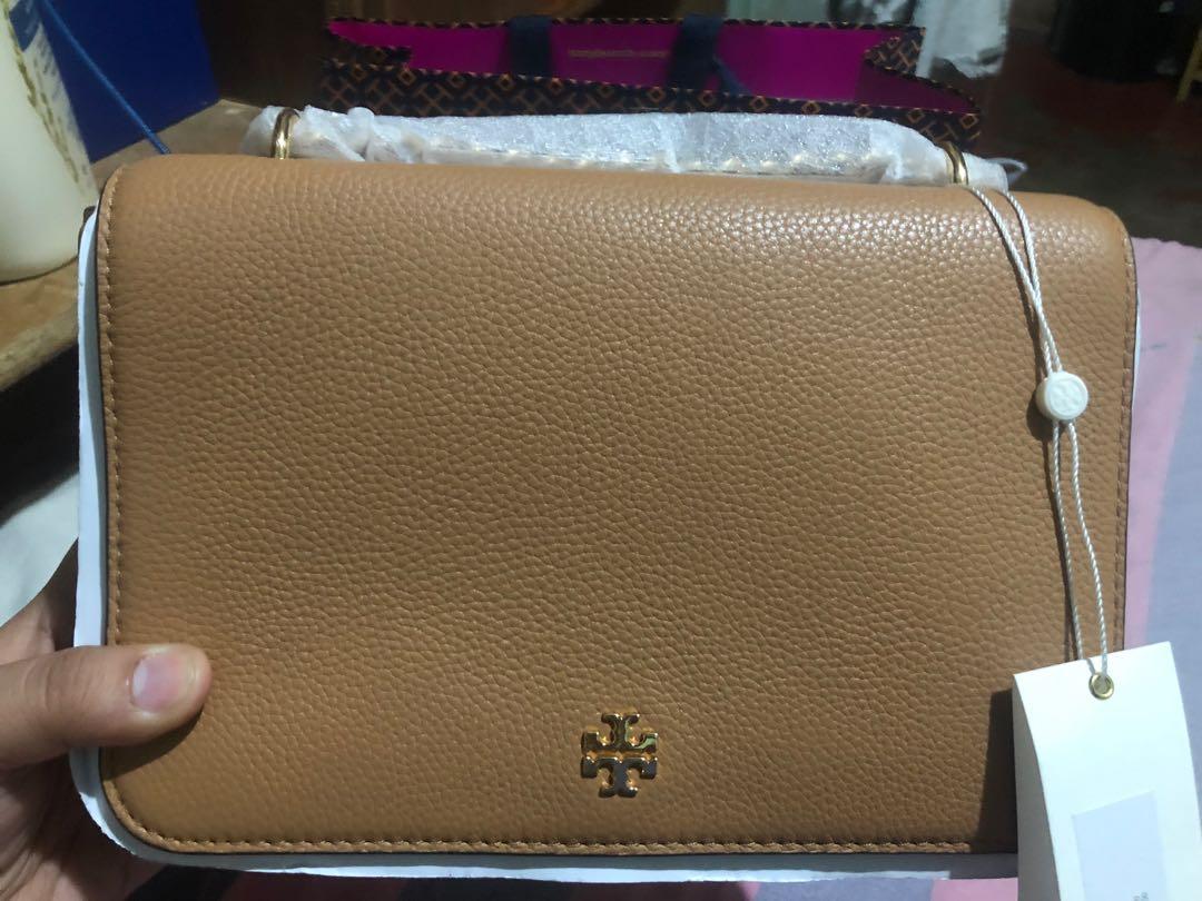 Tory Burch Carter Adjustable Shoulder Bag, Luxury, Bags & Wallets on  Carousell