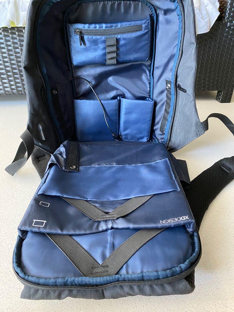 XD Design Bobby Original Antitheft backpack Excellent Condition
