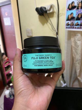 the bodyshop hair scrub