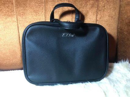 Zoeva Makeup Bag