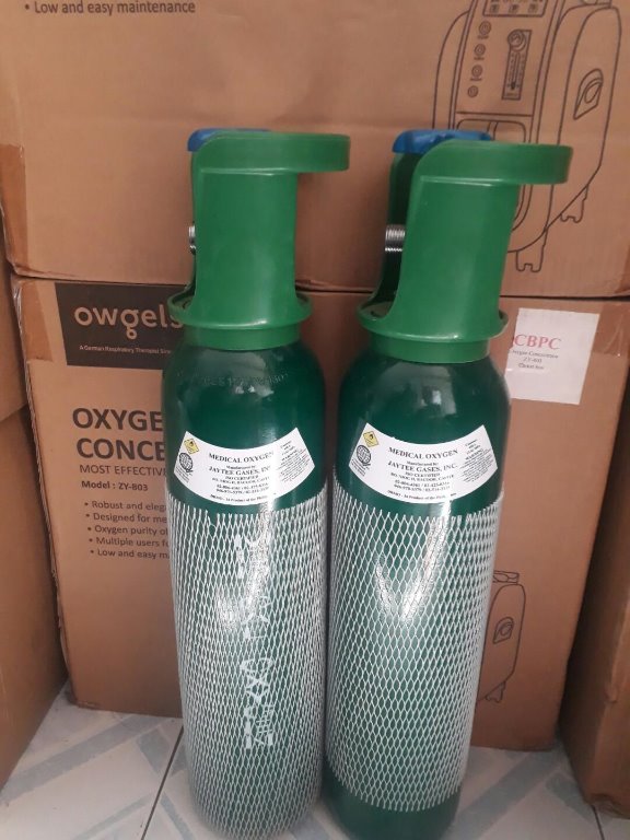 5 Pounds RENT Medical oxygen tank portable, Beauty & Personal Care, Face, Face Care on Carousell