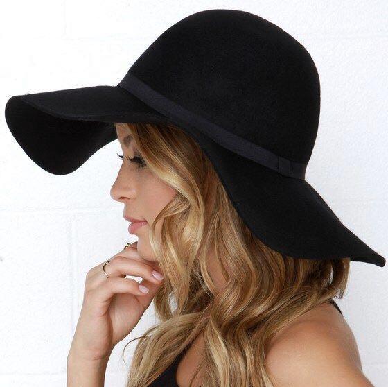 black hat, Women's Fashion, Watches 