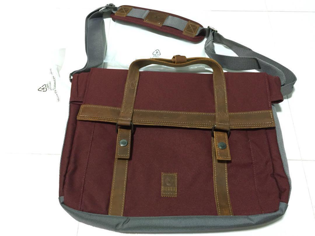 BNIB Authentic Timberland Messenger Bag