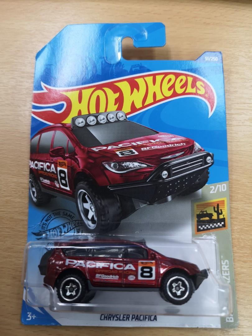 chrysler pacifica diecast