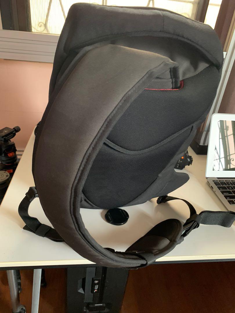 Crumpler sling camera bag (Category: Camera Bags & Carriers) located in Paranaque City. Submitted by olxph_567400526 (Listing ID 279528335, Image 2). Description: Only used once during a trip to Tokyo. Almost new. Original crumpler sling bag. Black.