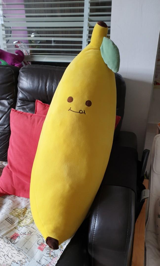 giant plush banana