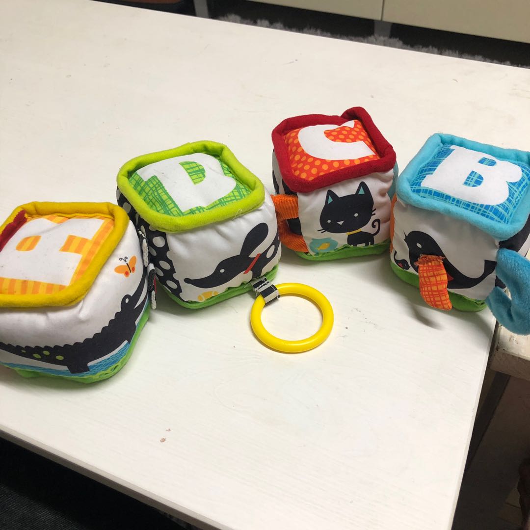 infantino discover and play soft blocks