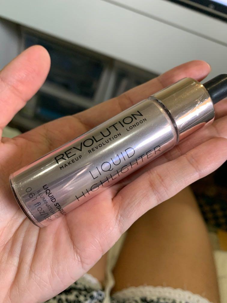 revolution starlight liquid highlighter