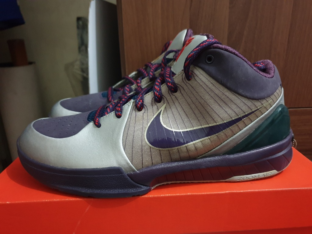 kobe 4 size 10