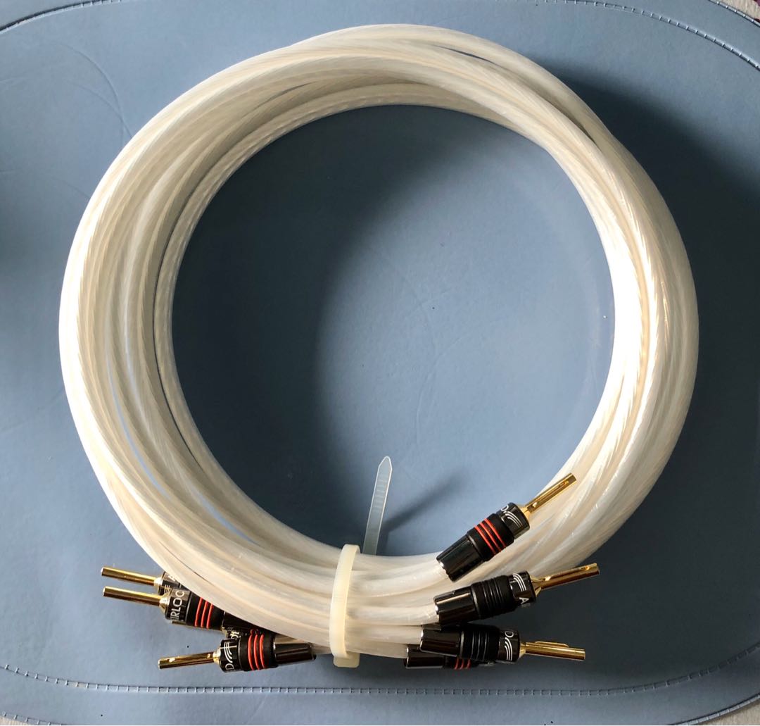 QED Revelation Speaker Jumper Cable - Set Di 4 Ponticelli Per 2 Altoparlanti, Connettori A Banana E A Forcella