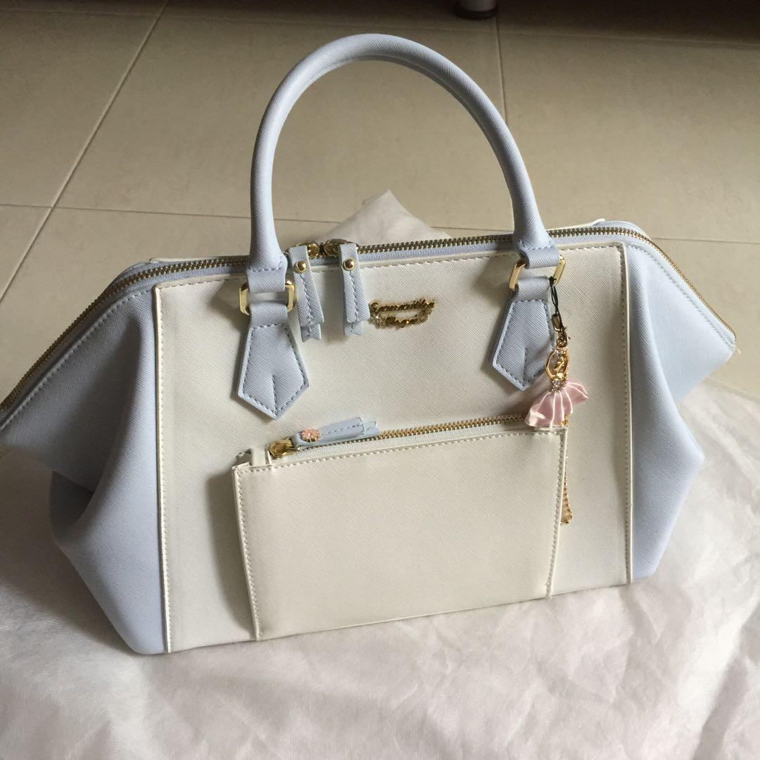 Samantha Vega Cream Blue Tote Bag Women S Fashion Bags Wallets Handbags On Carousell