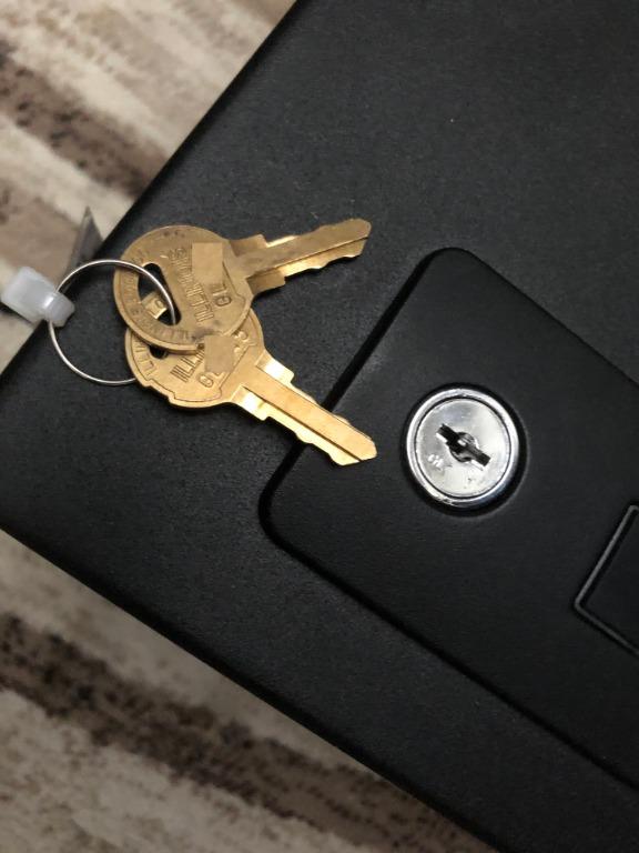 StackOn Quick Access 2 Pistol Gun Safe with Electronic Lock and Bypass