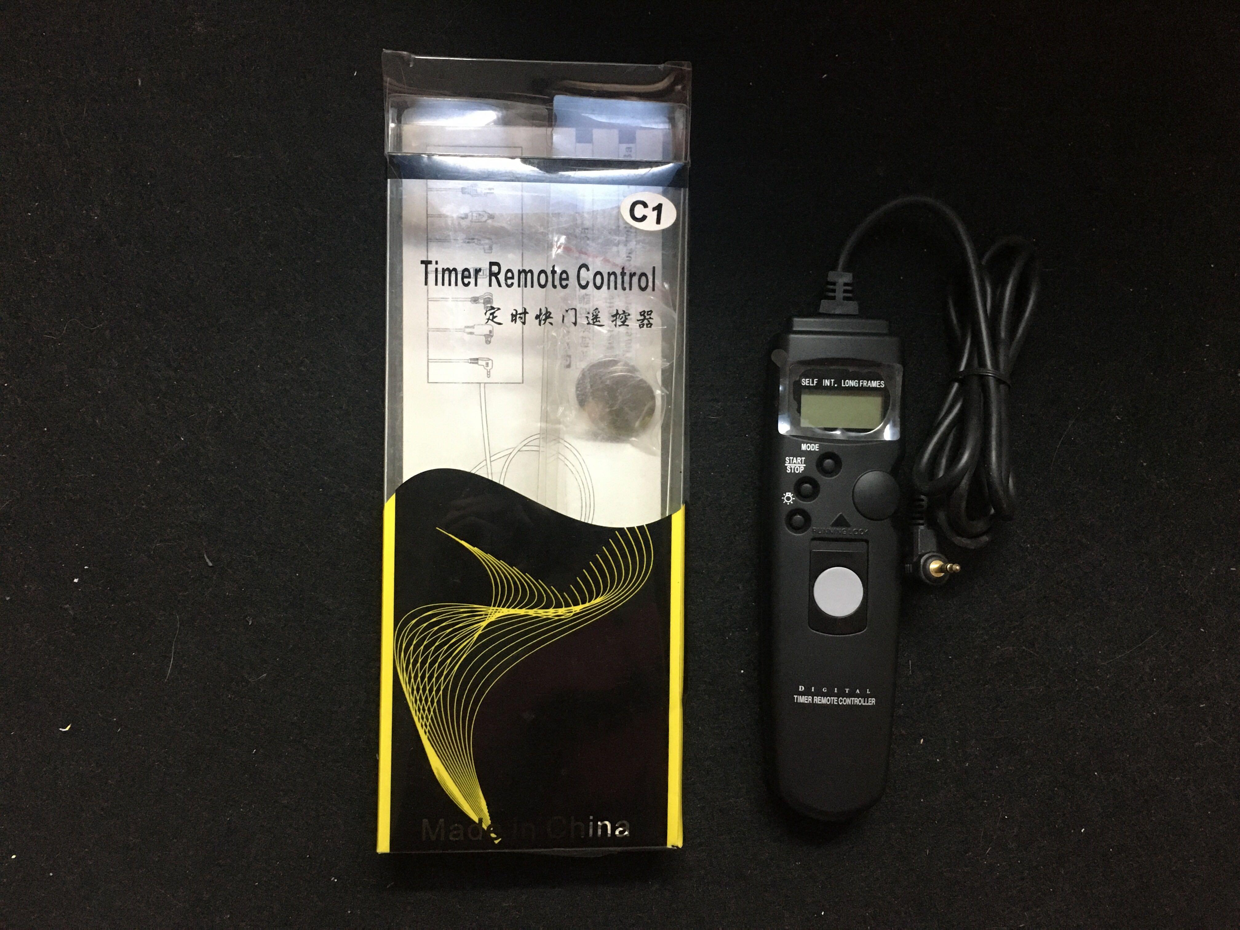 Timer Remote Control (Category: Lighting & Studio Equipment) located in Batu Berendam. Submitted by prelovedbymataaa (Listing ID 279601536, Image 1). Description: Tak pernah guna lagi, feel free to hit me up.