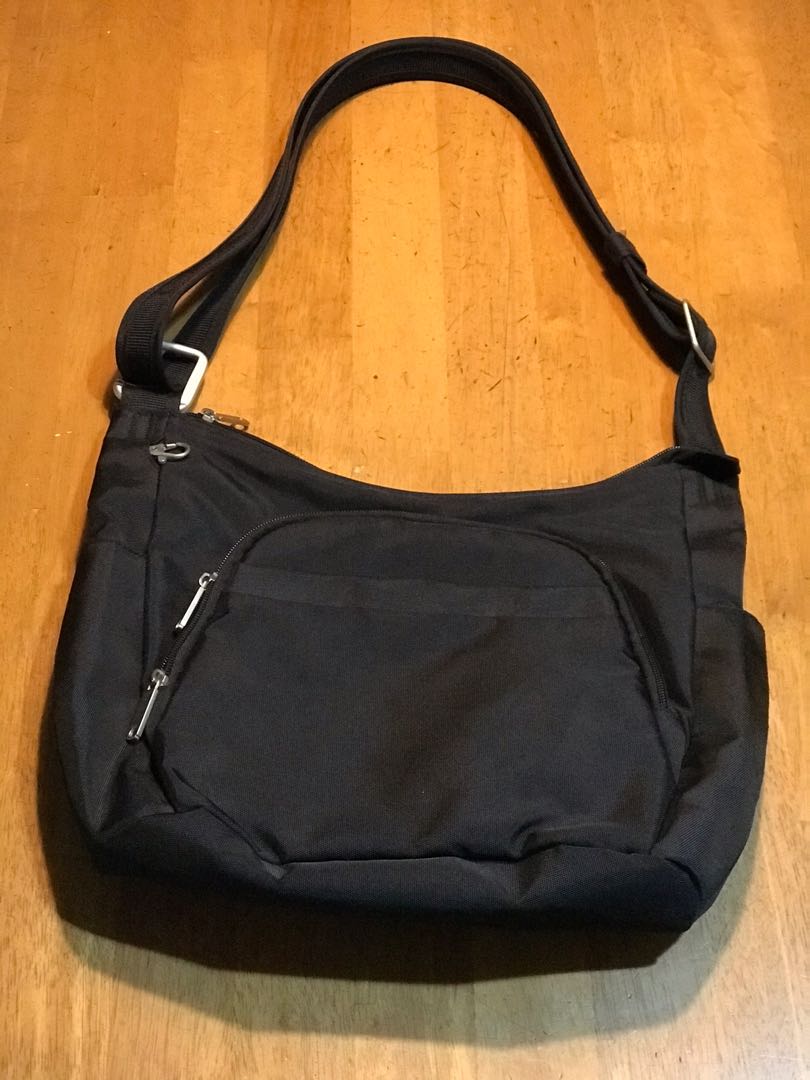 TRAVELON antitheft travel bucket hobo bag, Women's Fashion, Bags