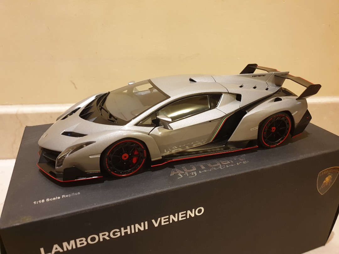 1/18 AUTOART LAMBORGHINI VENENO, Hobbies & Toys, Toys & Games on Carousell