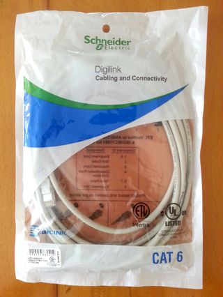 Schneider 施耐德 CAT6 lan line 有 Intertek 認証 RJ45 Notebook & Desktop 上網聯機合用 西德品牌63002236161025119
