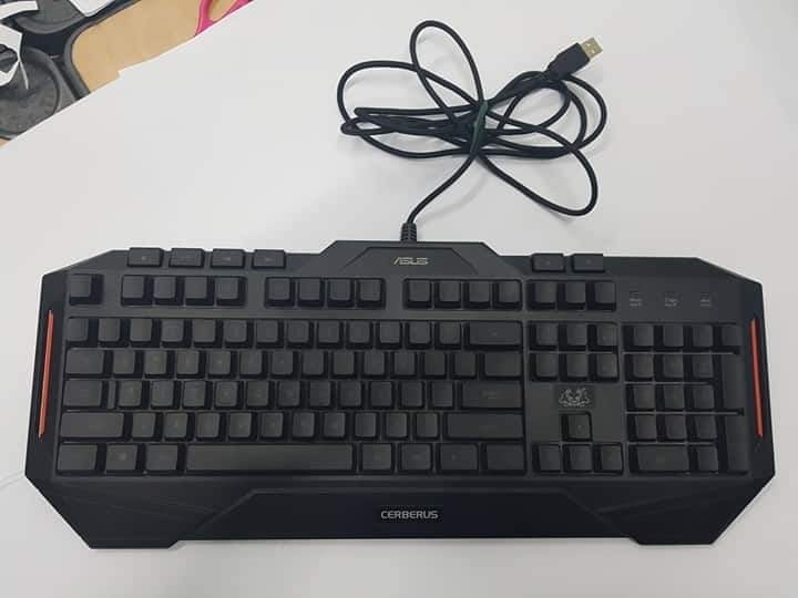 ASUS CERBERUS KEYBOARD SECOND HAND, Computers & Tech, Parts