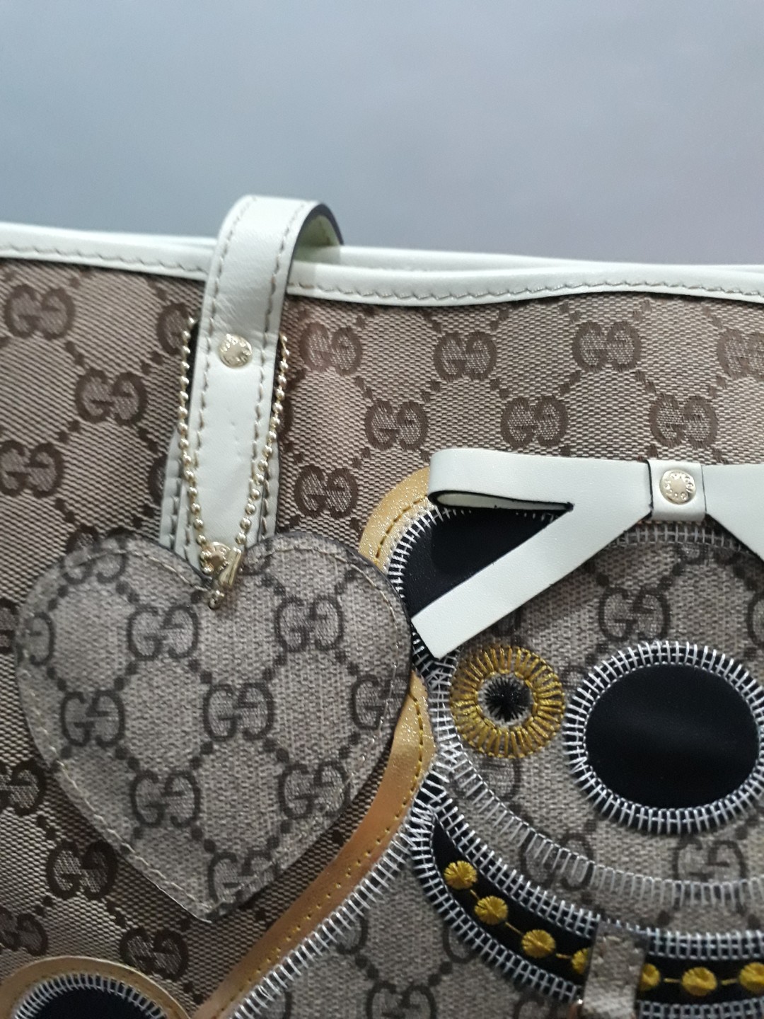 AUTHENTIC GUCCI TOTE BAG FOR DOG LOVERS