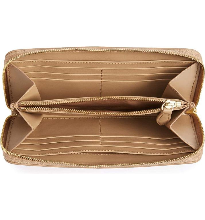 Leather wallet Burberry Beige in Leather - 29936332
