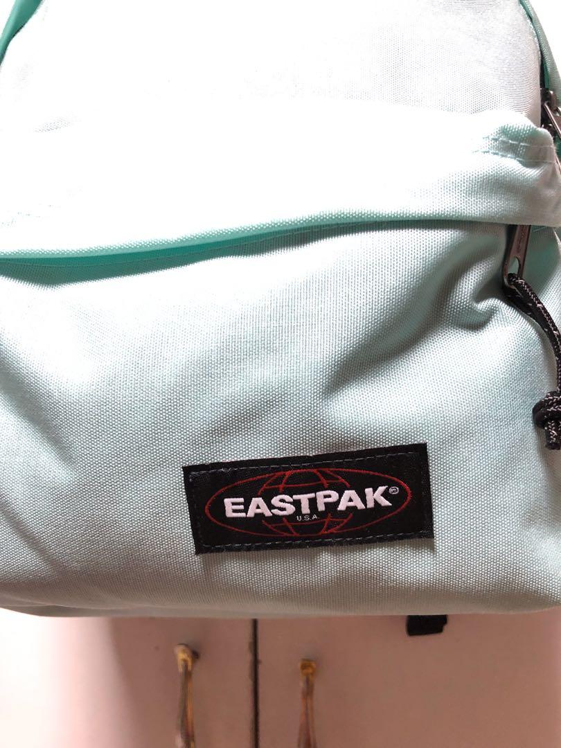 EASTPAK padded pak'r ARcTiC BLuE (Category: Backpacks) located in Quezon City. Submitted by grandeurluxe_ph (Listing ID 279792167, Image 3). Description: ⚠️bnew with tag ⚠️selling it kasi ayaw ng anak ko color ☹️ ⚠️bought it for ¥4990 (approx 2,500) ⚠️ what u see is what u get po ⚠️ payment tru Bdo/Bpi/palawan/gcash .