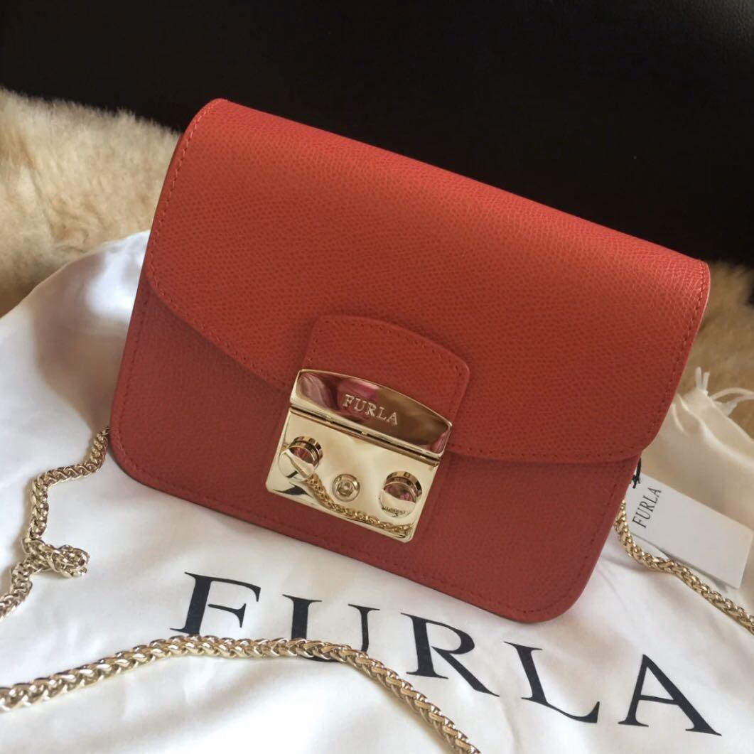 Furla mini metropolis ruby shop