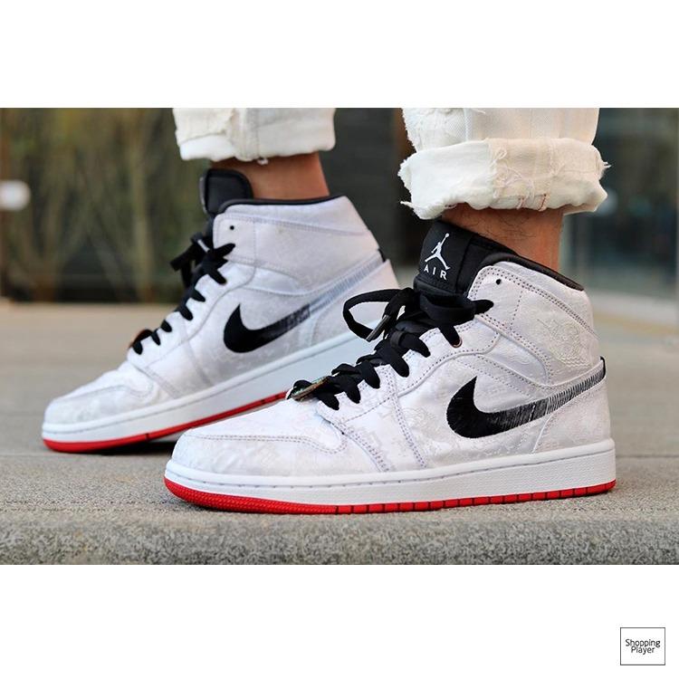 Nike air jordan 1 mid fearless edison chen hot sale