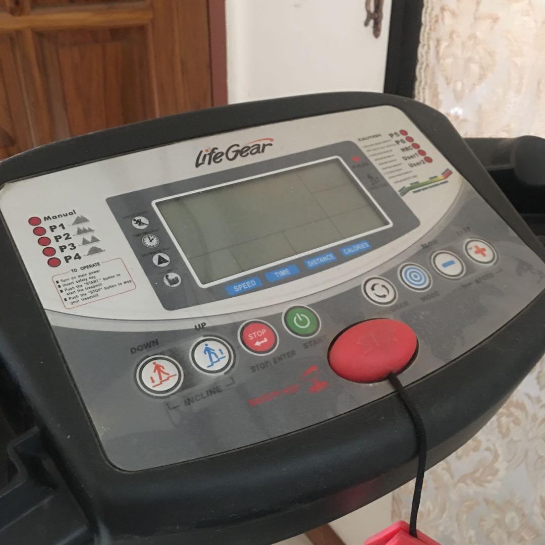 LifeGear Walkease Pro 97688A Motorized Treadmill, Sports Equipment ...