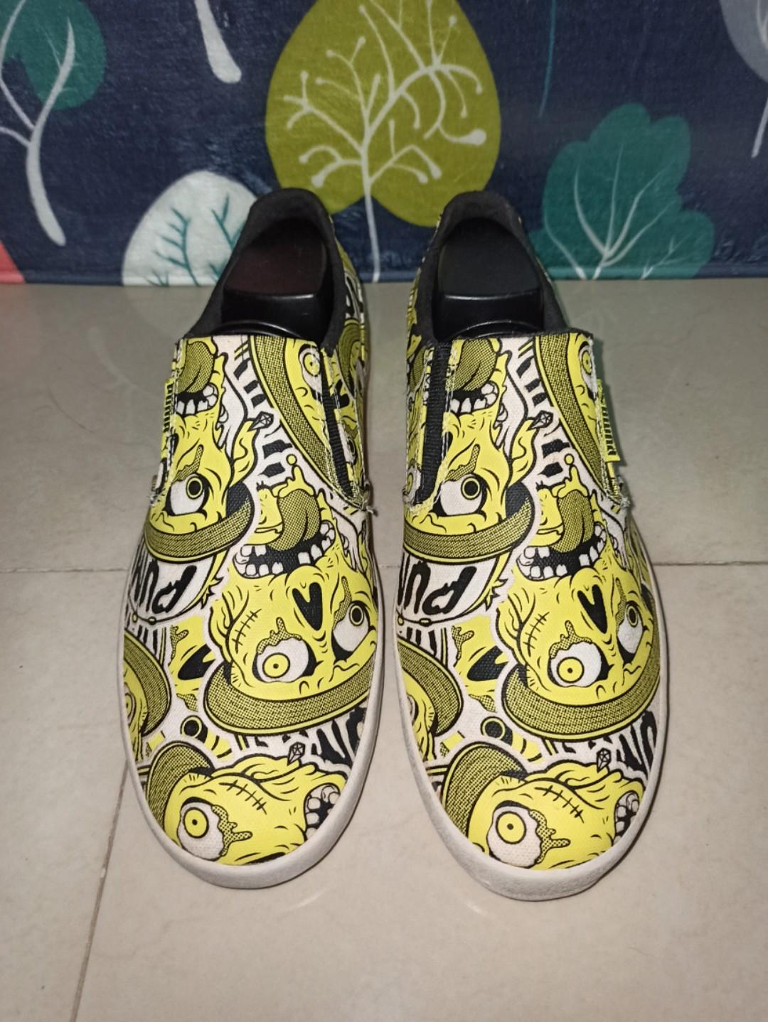 puma canvas slip on shoes