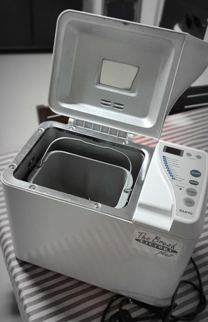 Sanyo factory plus bread maker, TV & Home Appliances, Kitchen