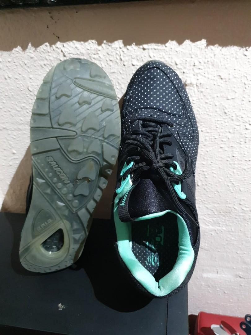 saucony 44