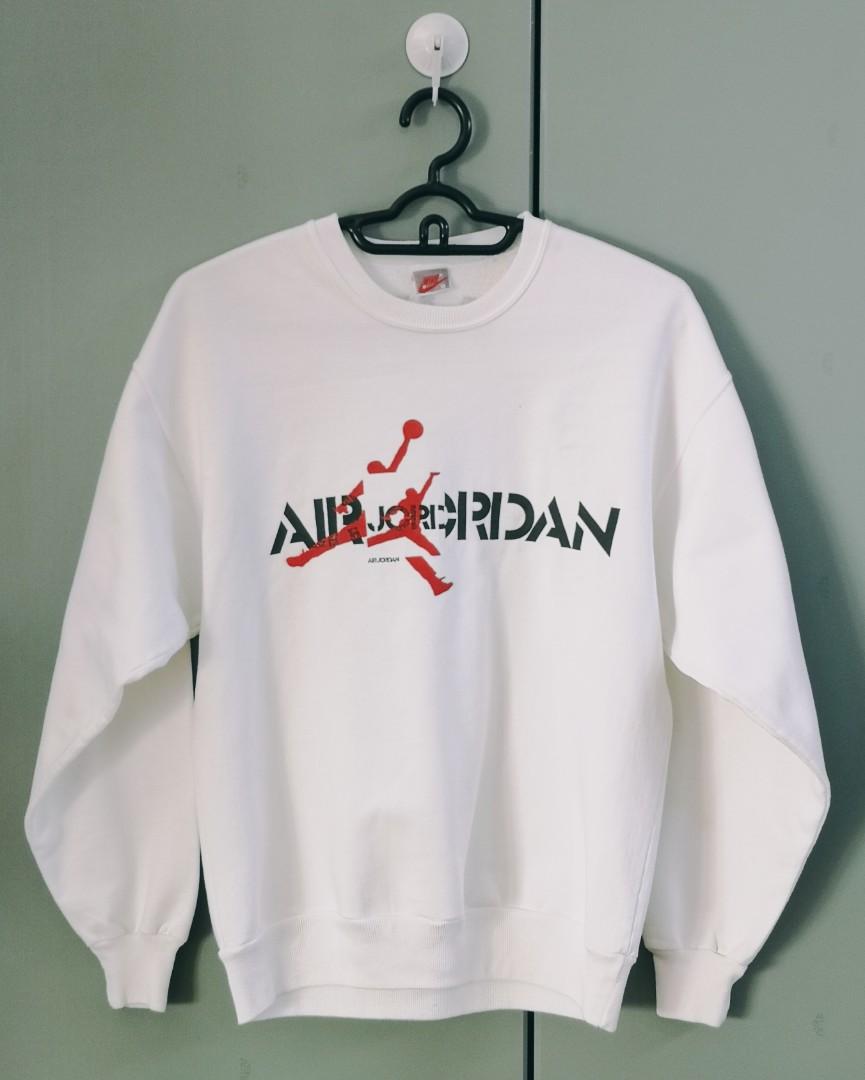Nike air jordan discount sweater
