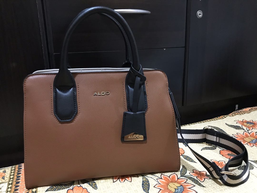 Preloved ALDO Areawiel tote/2-way bag, Women's Fashion, Bags & Wallets,  Cross-body Bags on Carousell