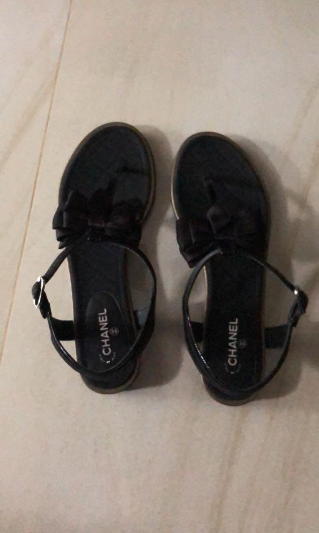 chanel black slippers