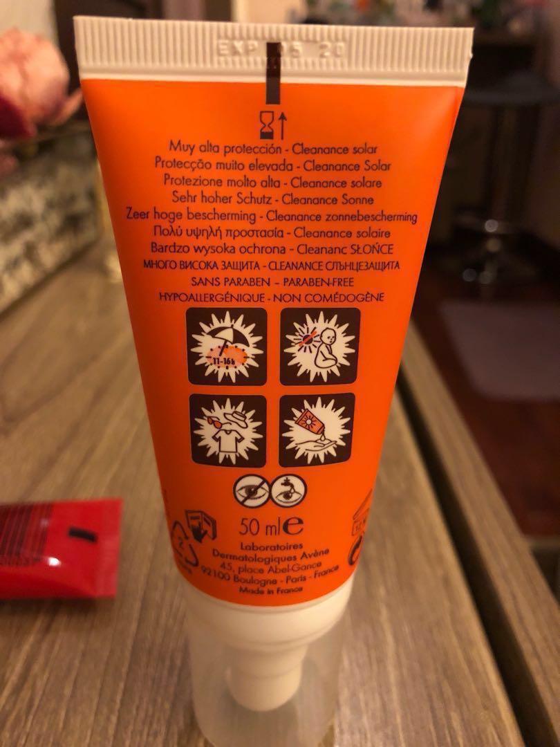 Avene cleanance solaire sunscreen spf 50+ FOR ACNE PRONE SKIN