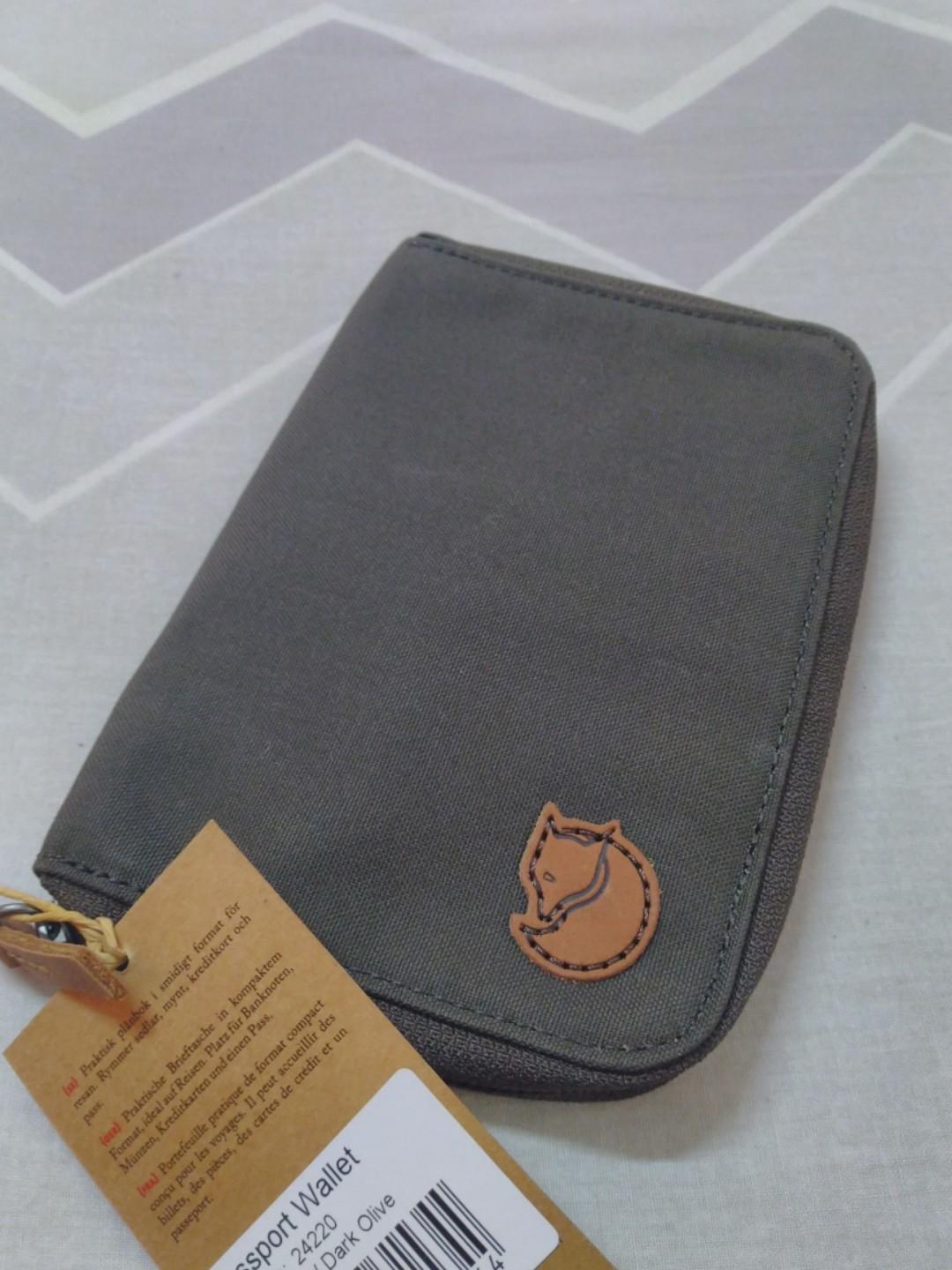Fjallraven Kanken Passport Wallet, Men's Fashion, Watches & Accessories