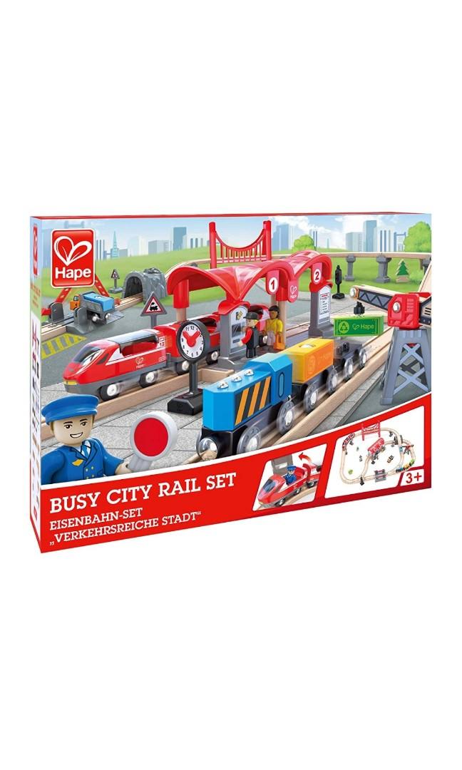 Busy city rail set 2025
