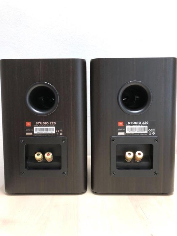 jbl studio 220