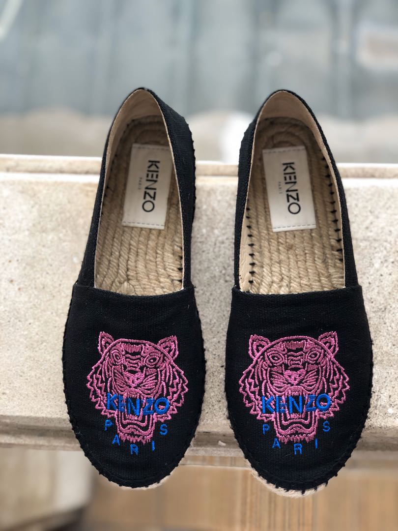 KENZO ESPADRILLES size 38 authentic. Baru dipakai sekali beli di spanyol akhir tahun 2019
