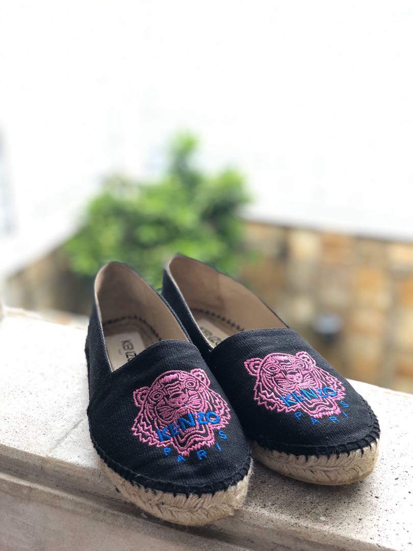 KENZO ESPADRILLES size 38 authentic. Baru dipakai sekali beli di