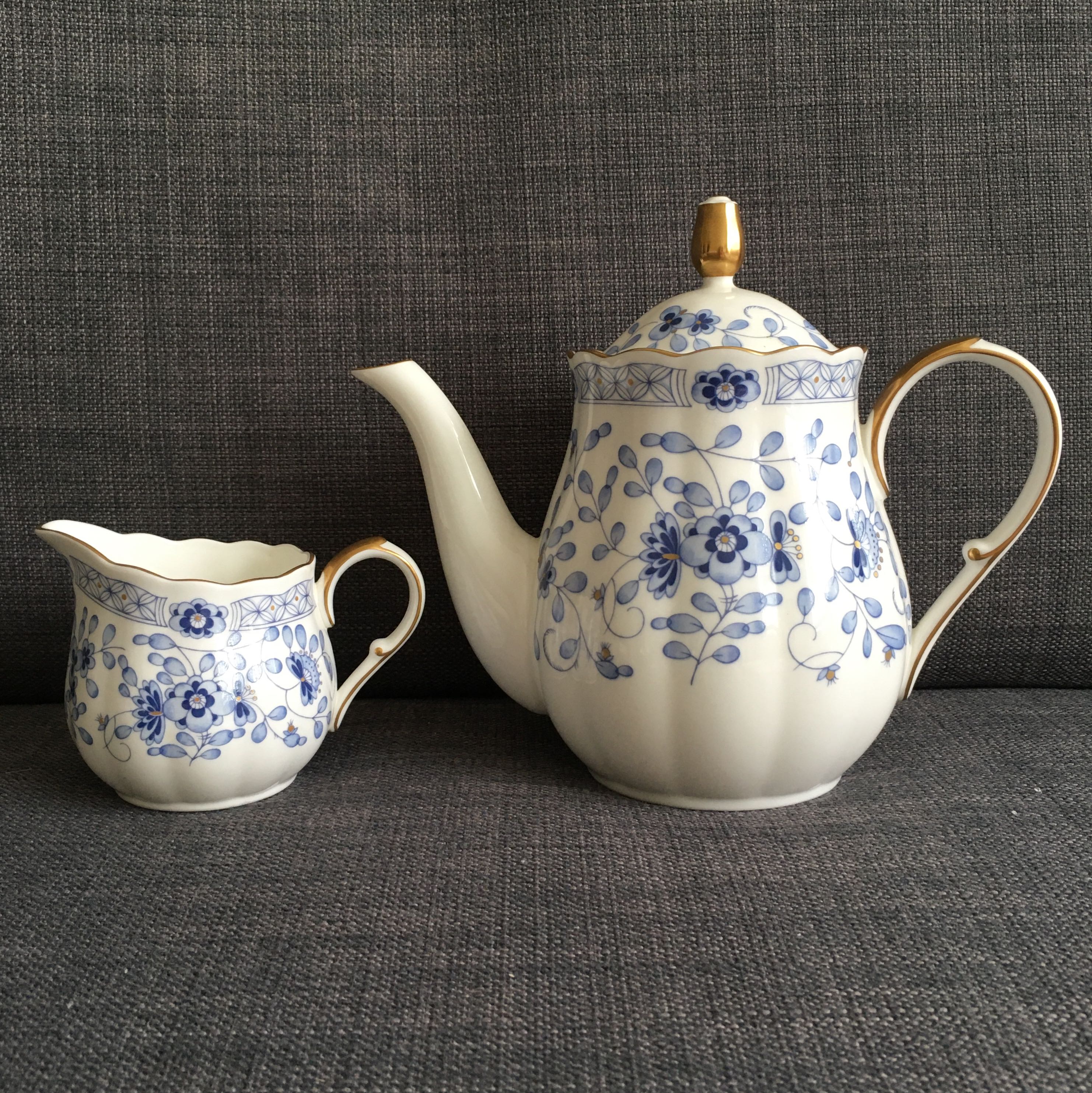 Narumi Milano Bone China Teapot with Milk Jar, Furniture & Home Living