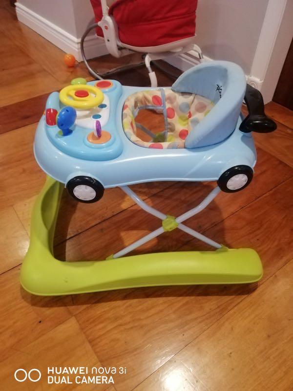 wooden baby walker in hindi