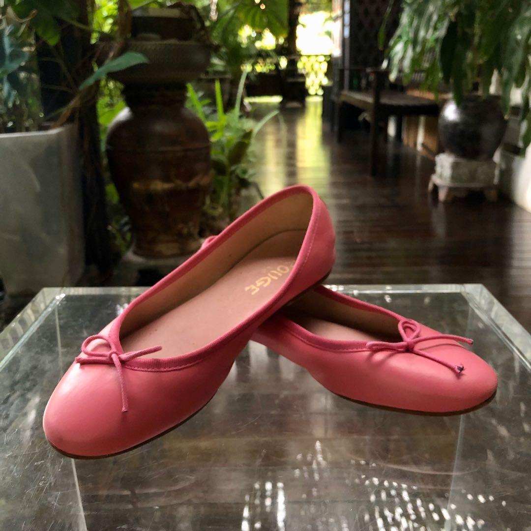 Fuchsia ballet flats store