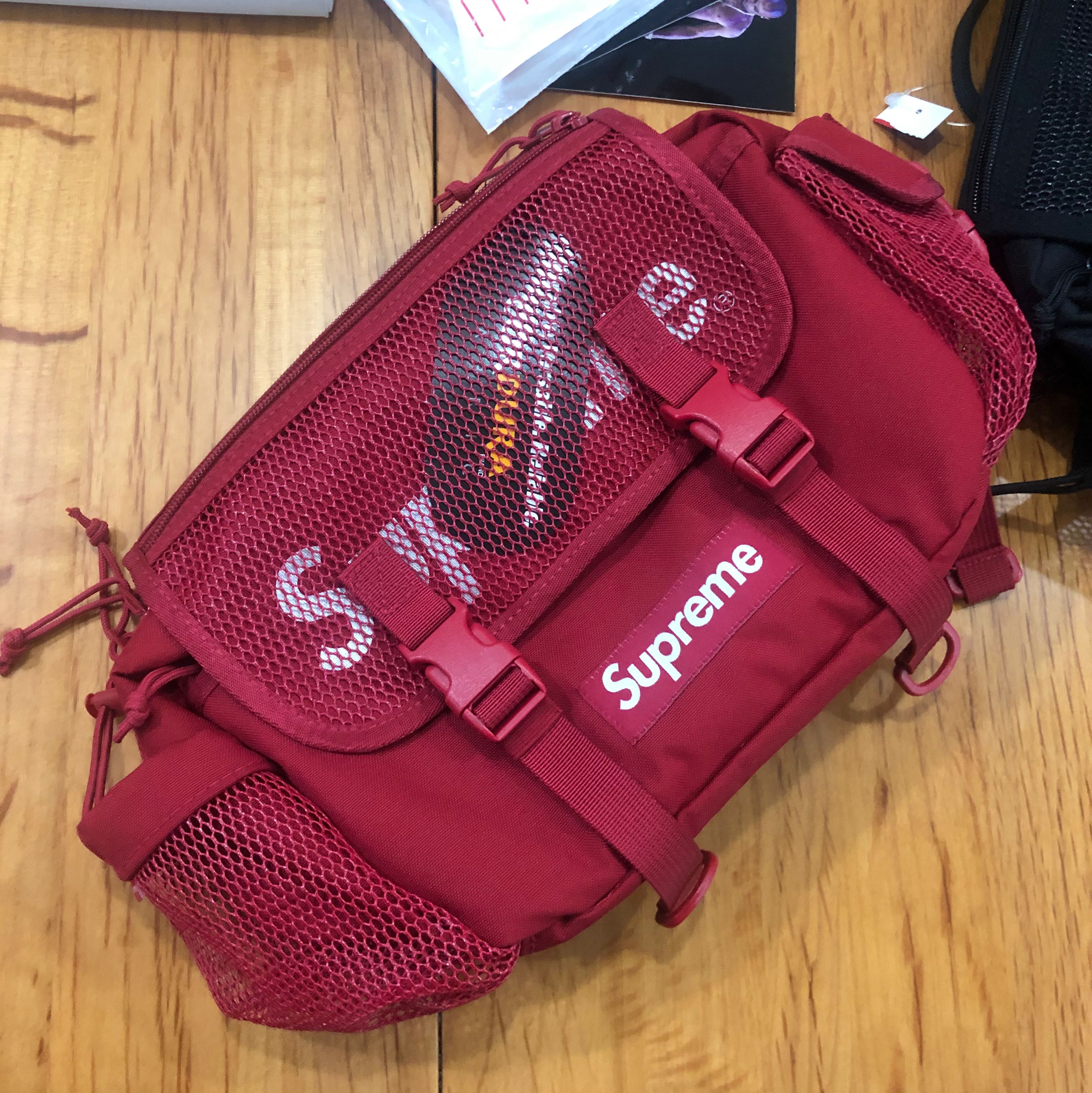 Supreme SS20 Waist Bag Review 