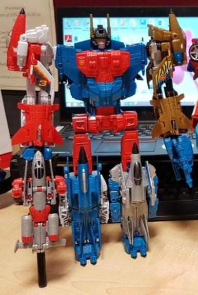transformers combiner wars g2 superion
