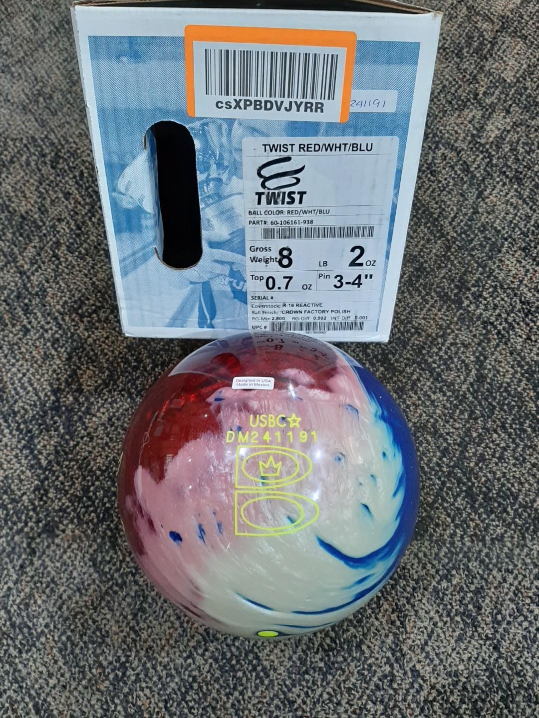 Twist 8lbs Red/white/blue bowling ball, Sports Equipment, Sports