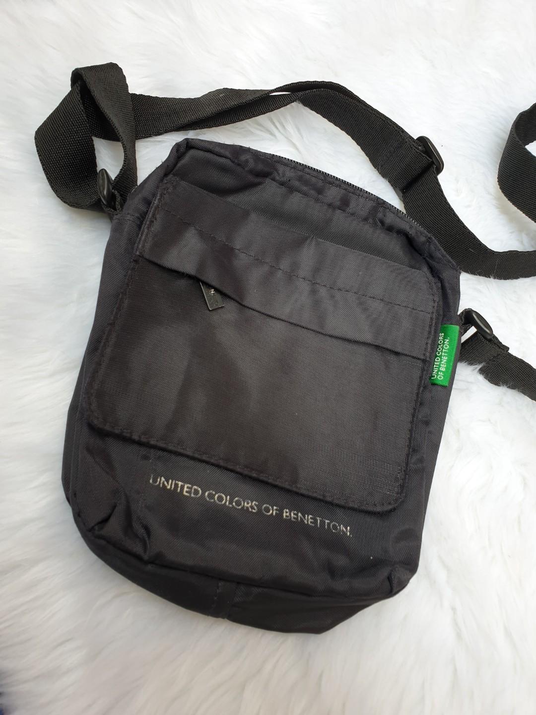 Benetton sling top bag