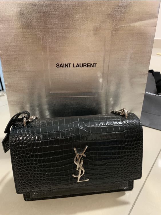Sunset medium in crocodile embossed shiny leather on sale